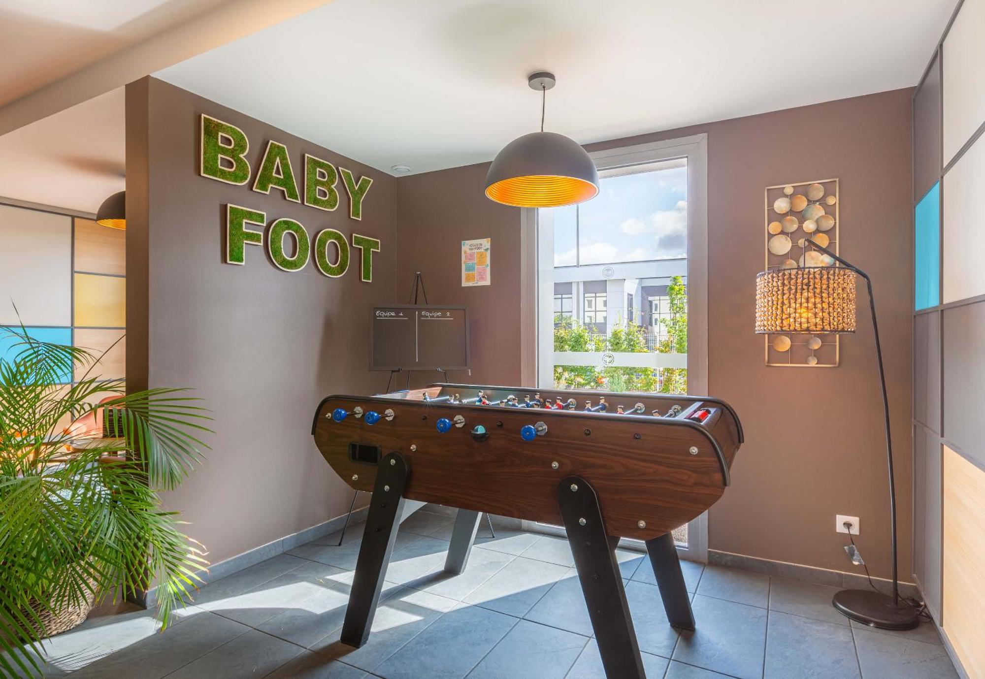 B&B Hotel Chartres Oceane Екстериор снимка